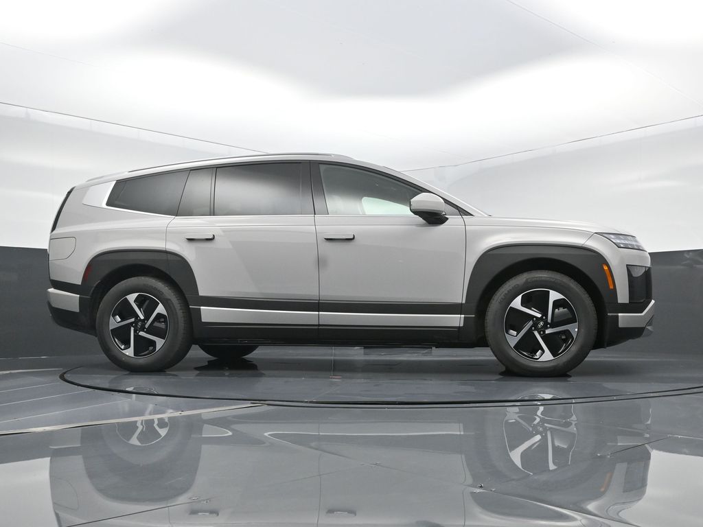 2026 Hyundai IONIQ 9 SE - Photo 25