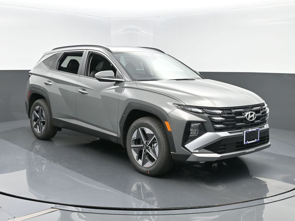 2026 Hyundai Tucson SEL Premium's photo