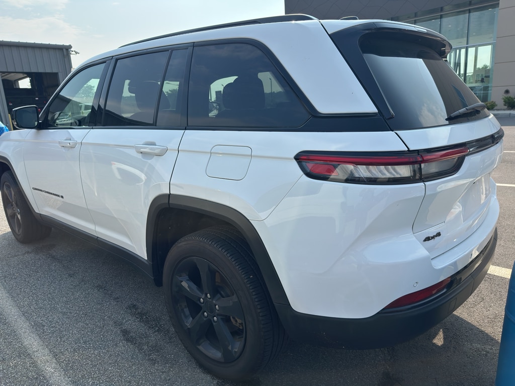 Certified 2023 Jeep Grand Cherokee Altitude with VIN 1C4RJHAGXPC660487 for sale in Goshen, NY