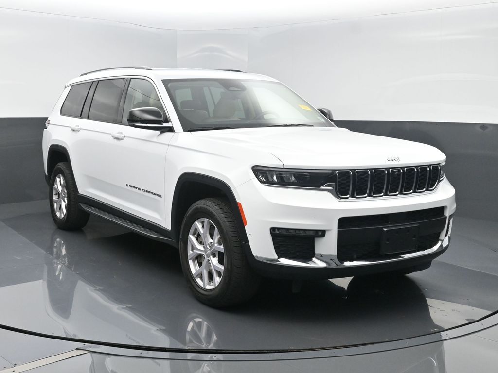 2022 Jeep Grand Cherokee L Limited's photo