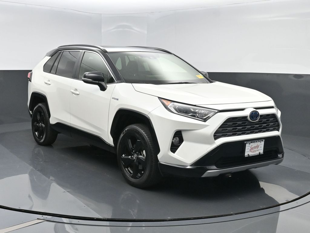 2019 Toyota RAV4 XSE's photo