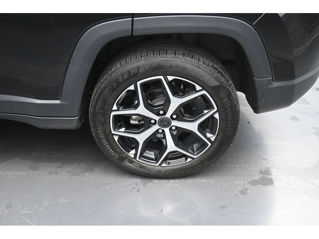 Used 2025 Jeep Compass Limited SUV