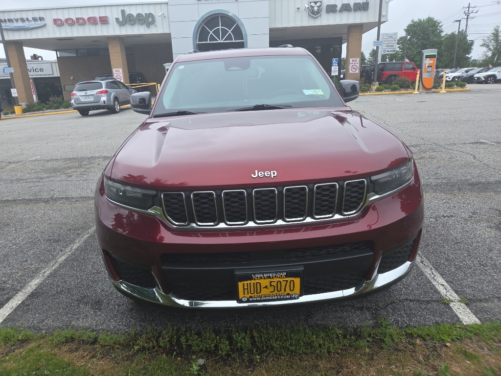 Used 2021 Jeep Grand Cherokee L Laredo Sport Utility