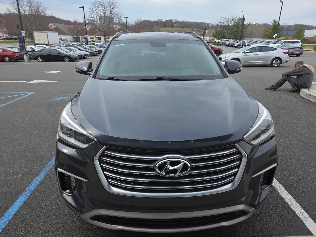 2017 Hyundai Santa Fe SE