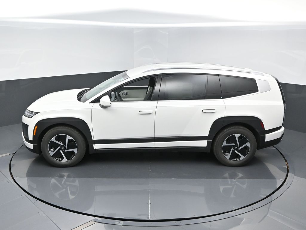 2026 Hyundai IONIQ 9 S - Photo 12