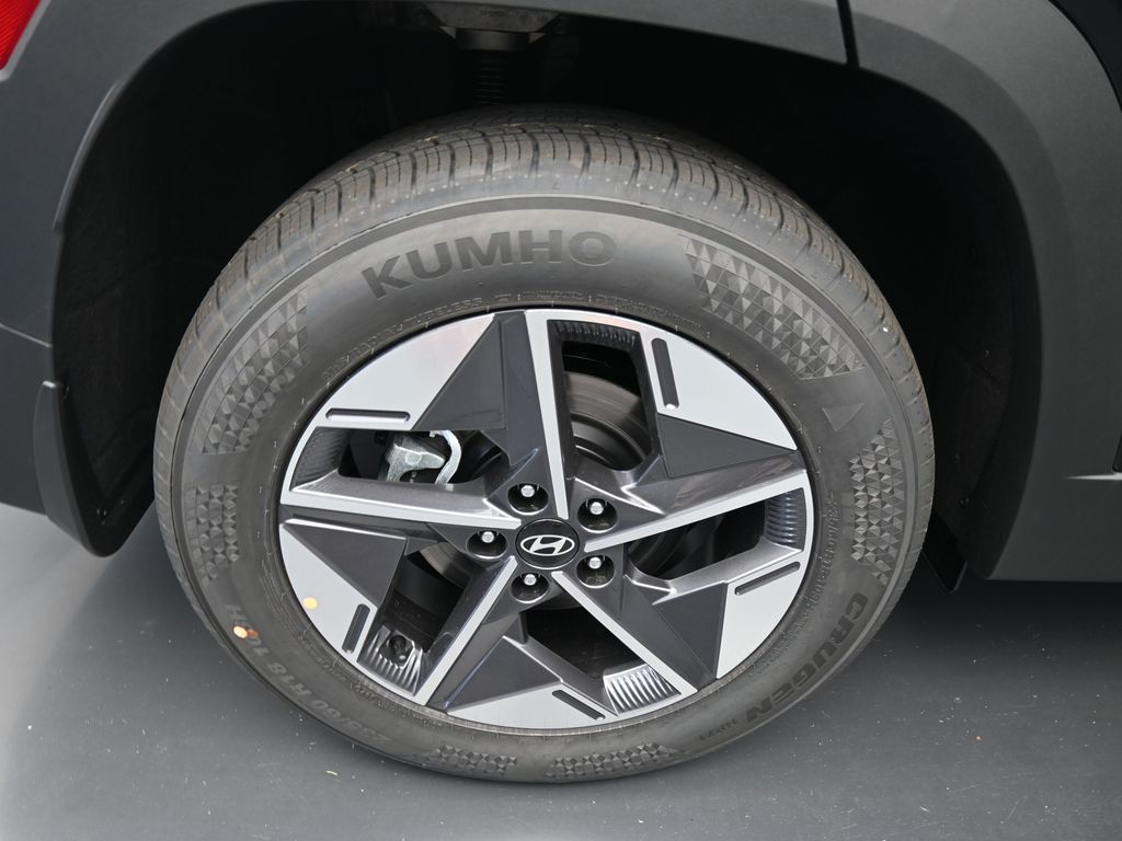 2026 Hyundai Tucson SEL Convenience photo 2