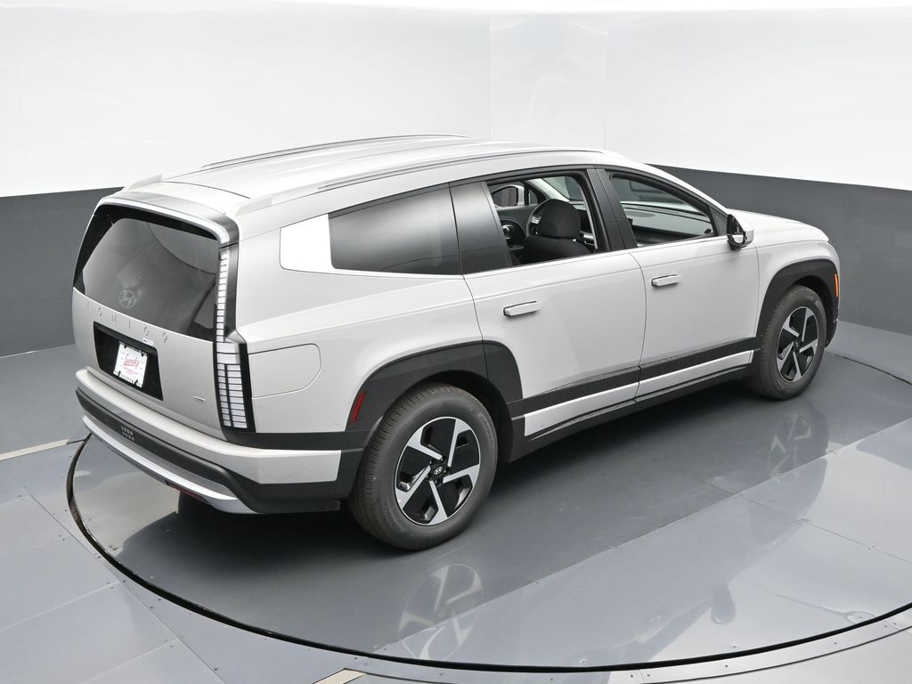 2026 Hyundai IONIQ 9 SE - Photo 8