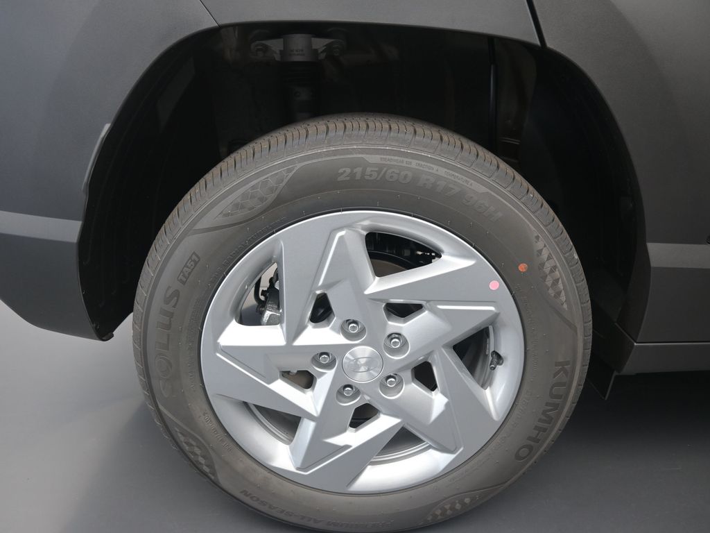 2026 Hyundai Kona SE photo 2