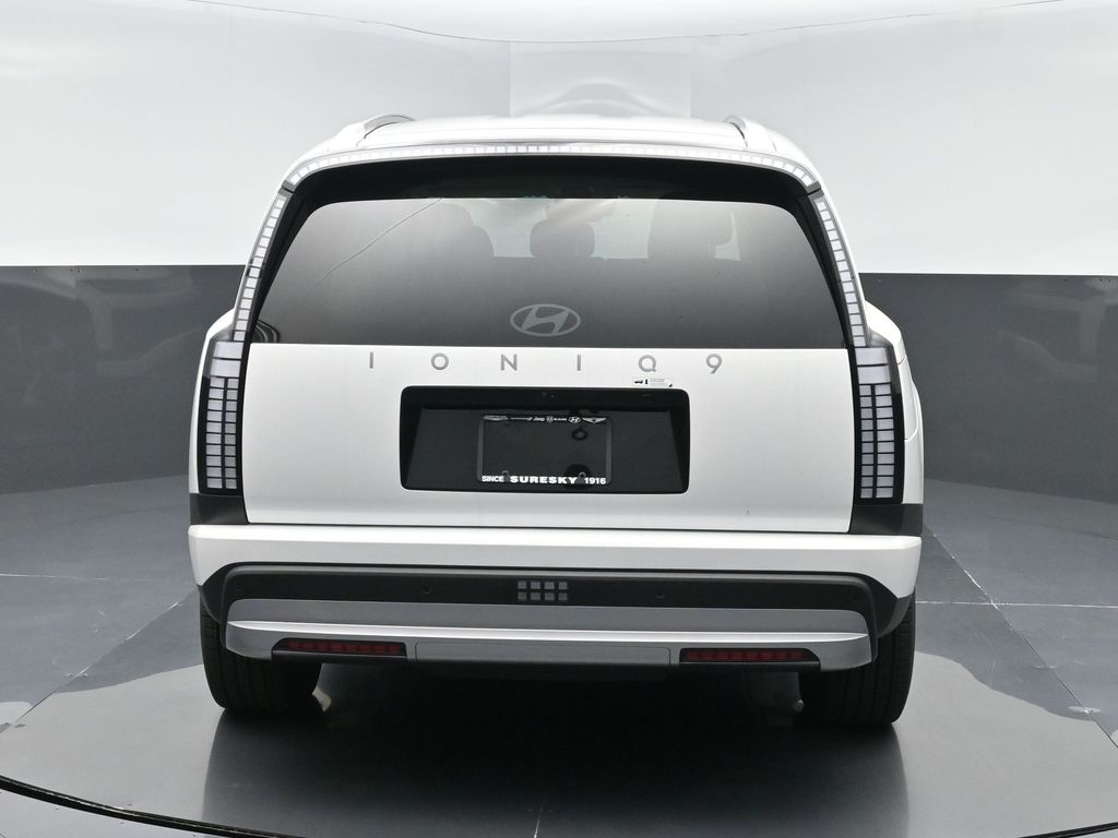 2026 Hyundai IONIQ 9 S - Photo 17