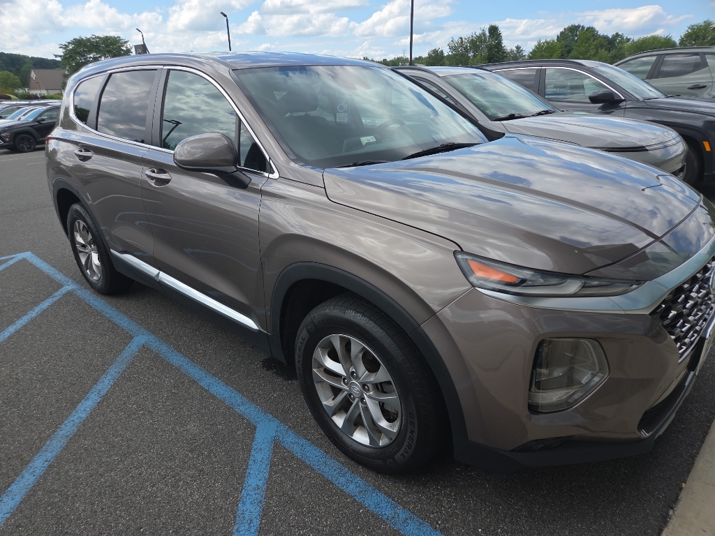 Used 2019 Hyundai Santa Fe SE with VIN 5NMS2CAD1KH100360 for sale in Goshen, NY