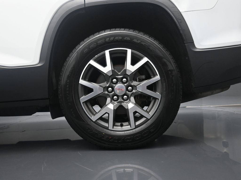 Used 2021 GMC Acadia SLE with VIN 1GKKNKLS1MZ172188 for sale in Goshen, NY