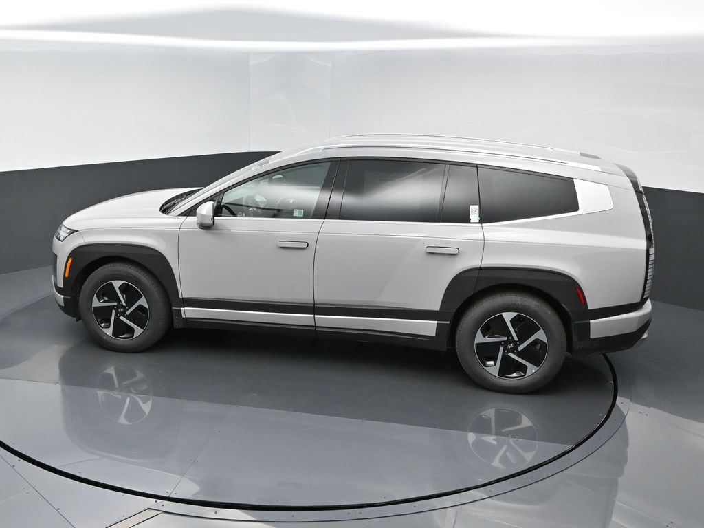 2026 Hyundai IONIQ 9 SE - Photo 11