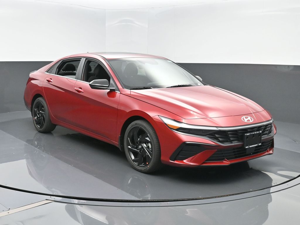 2026 Hyundai Elantra SEL's photo