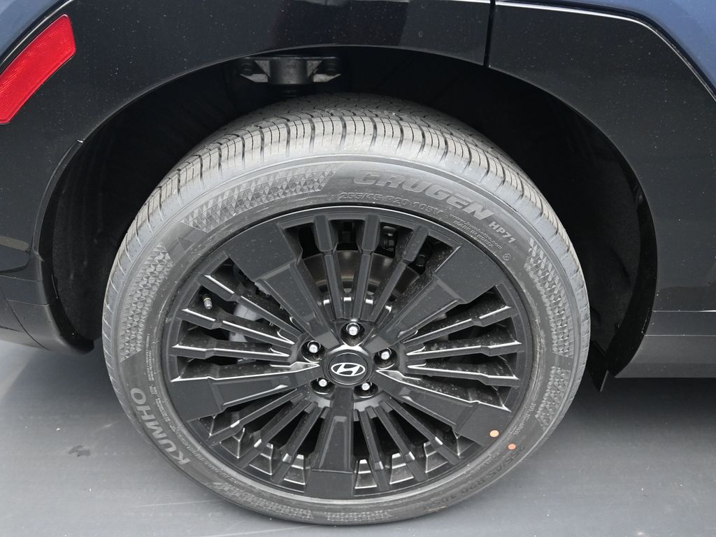 2026 Hyundai Santa Fe Calligraphy photo 2