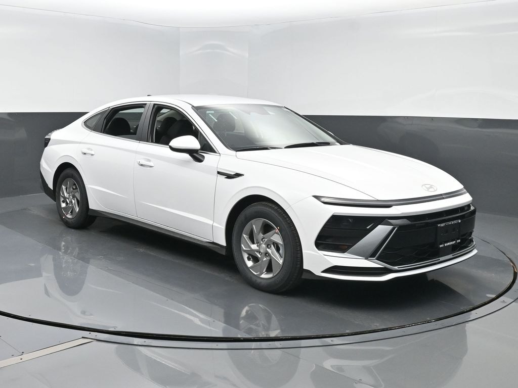 New 2026 Hyundai Sonata SE Sedan