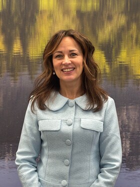 Staff member Jennifer Derin from bd07890a3e8a