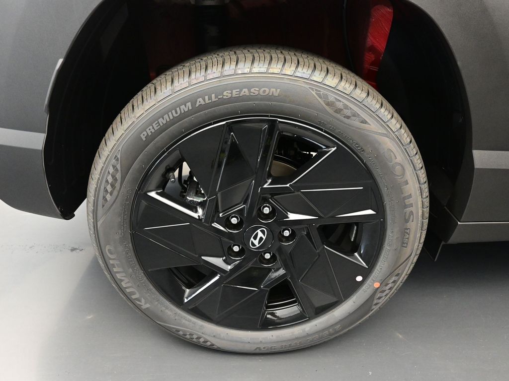 2026 Hyundai Kona SEL photo 2