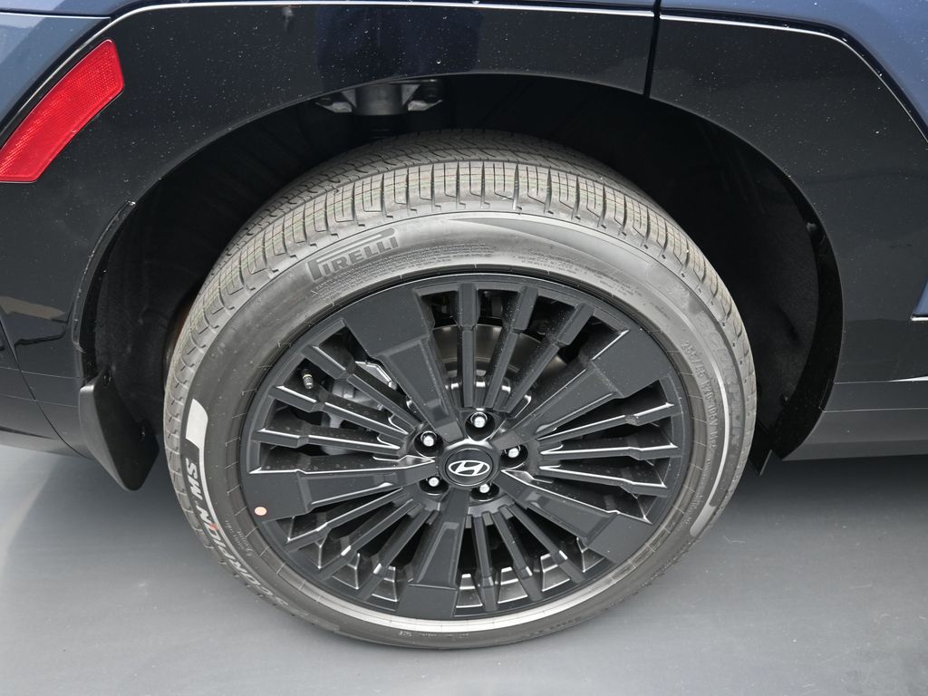 2026 Hyundai Santa Fe Calligraphy photo 2