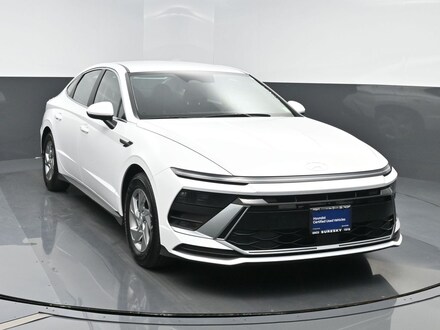2025 Hyundai Sonata SE Sedan