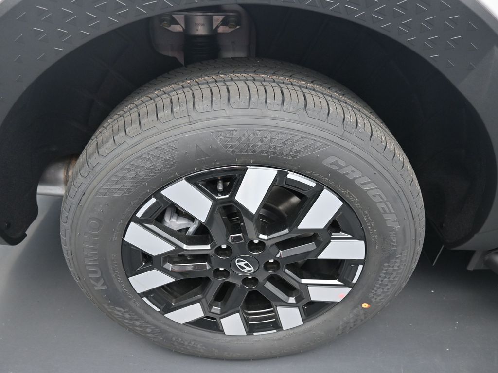 2026 Hyundai Santa Cruz SEL photo 2