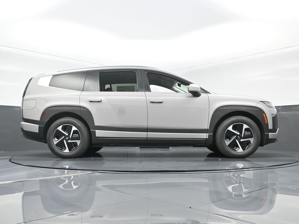 2026 Hyundai IONIQ 9 SE - Photo 25