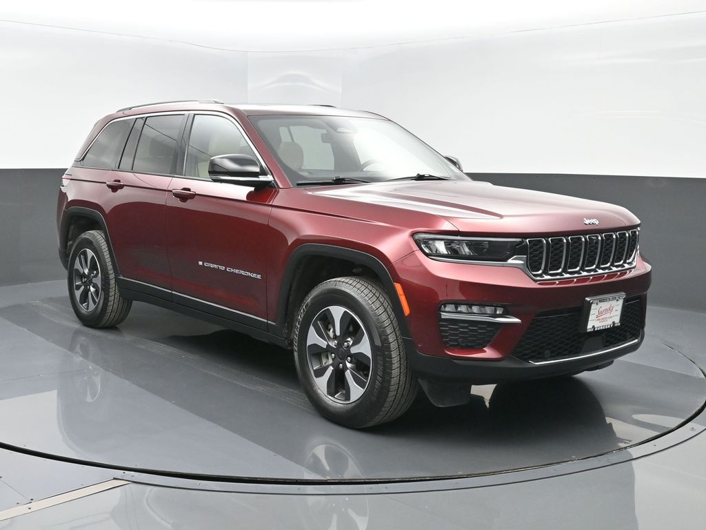 2022 Jeep Grand Cherokee 4xe's photo