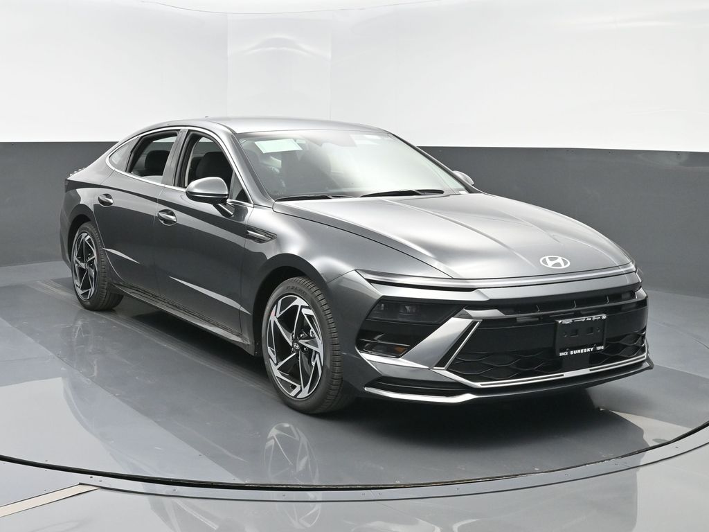2026 Hyundai Sonata SEL's photo