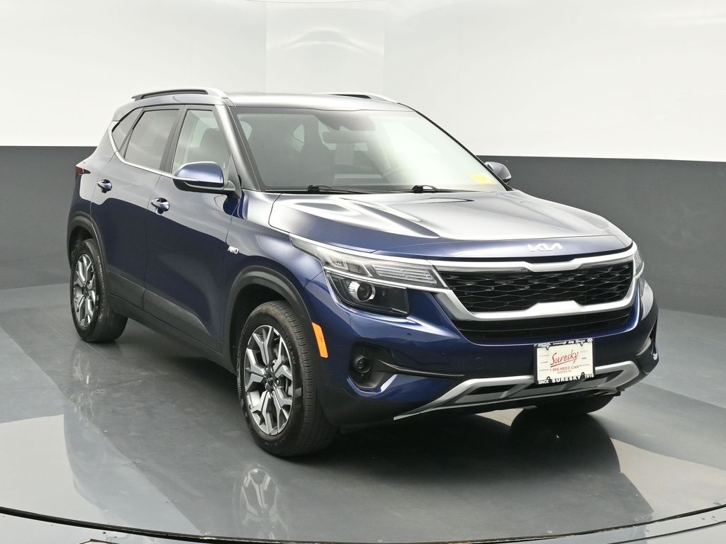 2022 Kia Seltos EX