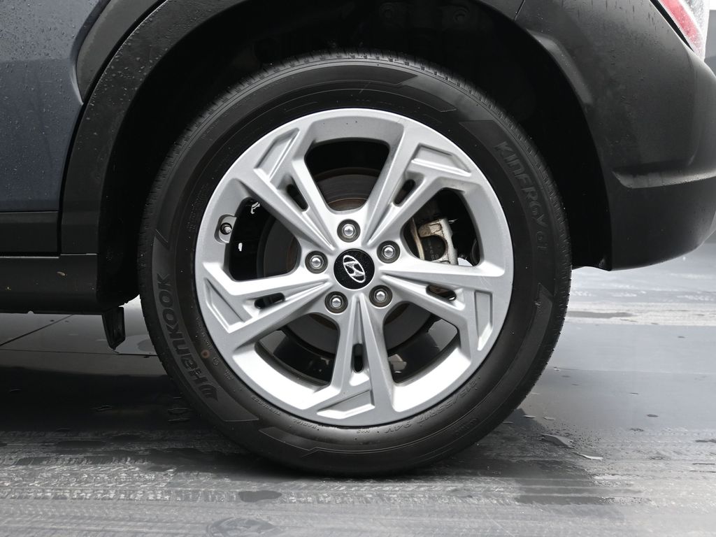 Used 2023 Hyundai Kona SEL with VIN KM8K6CAB3PU932989 for sale in Goshen, NY