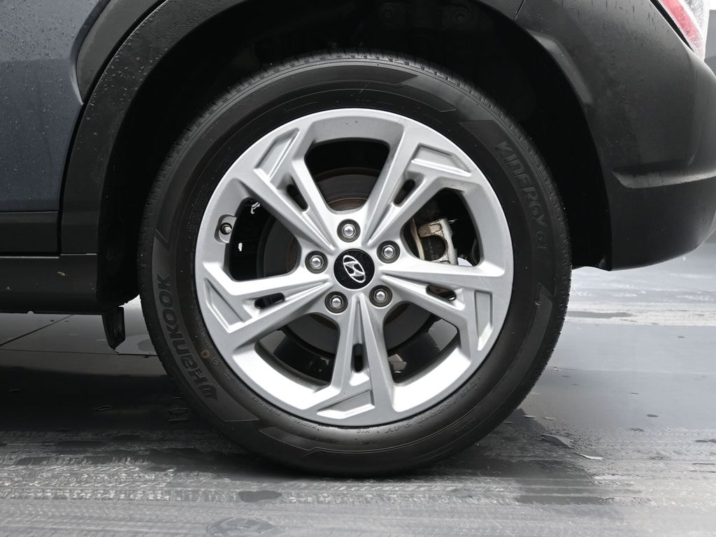 Used 2023 Hyundai Kona SEL Sport Utility