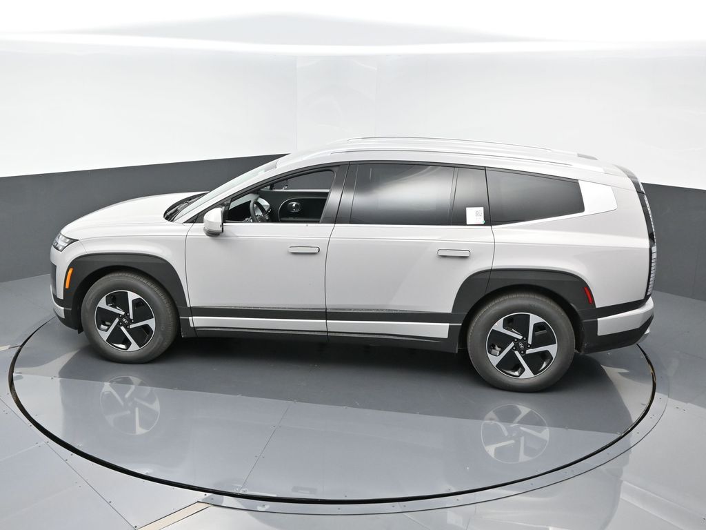 2026 Hyundai IONIQ 9 SE - Photo 11