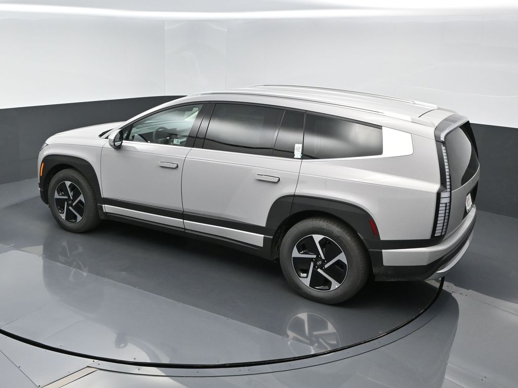 2026 Hyundai IONIQ 9 SE - Photo 10