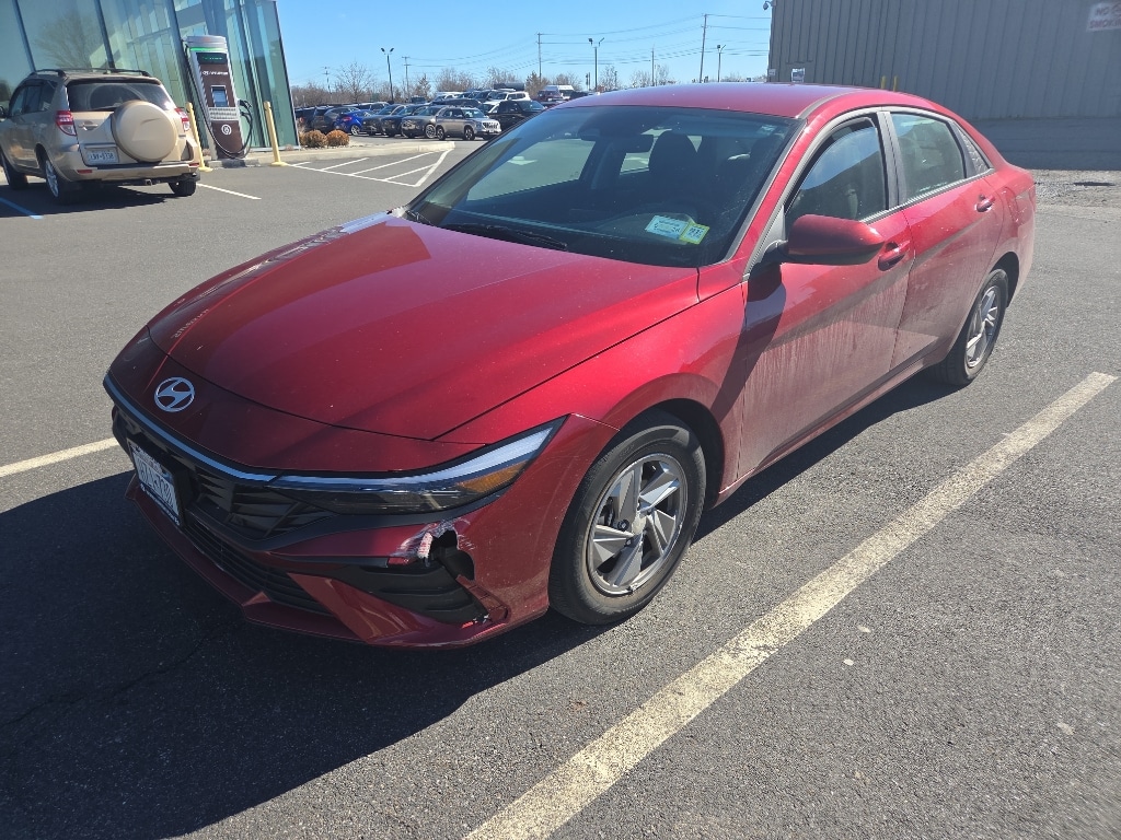Used 2024 Hyundai Elantra SE with VIN KMHLL4DG7RU690043 for sale in Goshen, NY