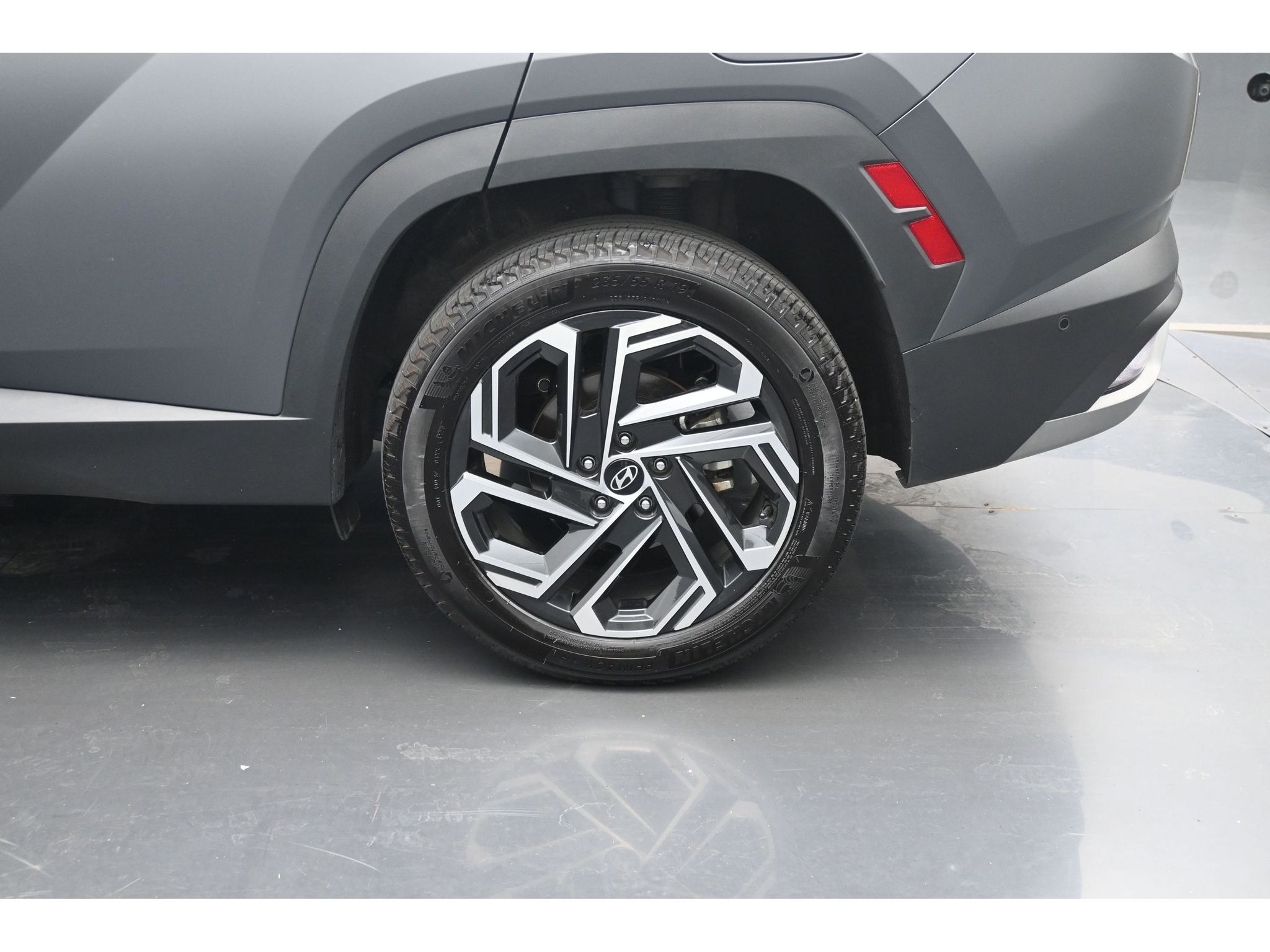 Certified 2025 Hyundai Tucson Limited SUV