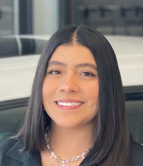 Staff member Genesis Espinosa from ID_96a6133f7fb3