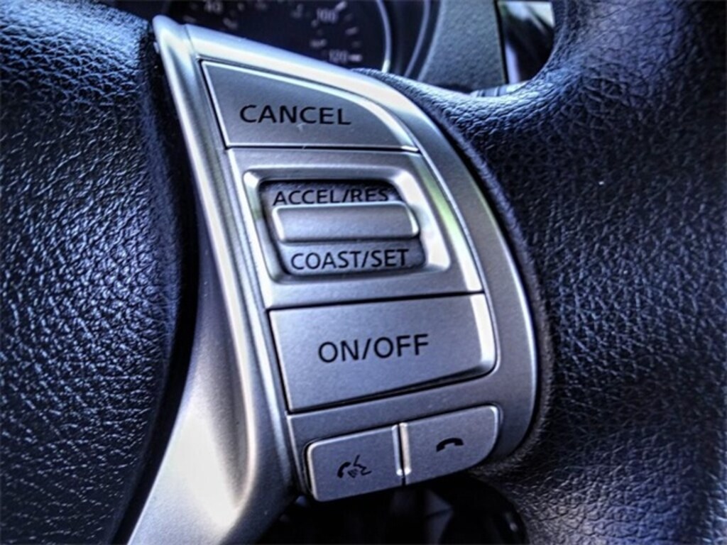 Certified 2016 Nissan Rogue SV SUV
