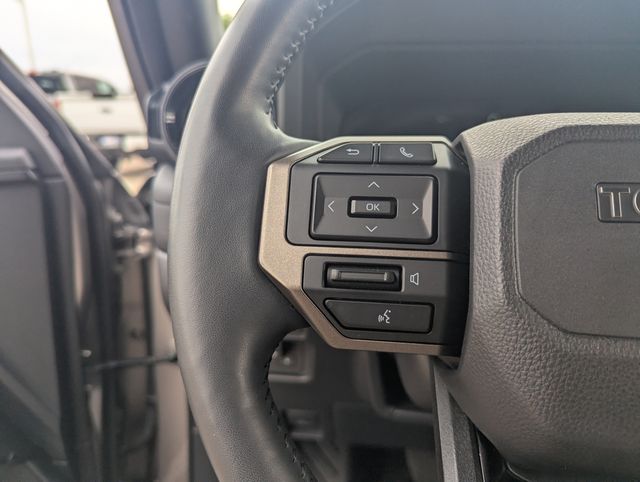 Photo 33
