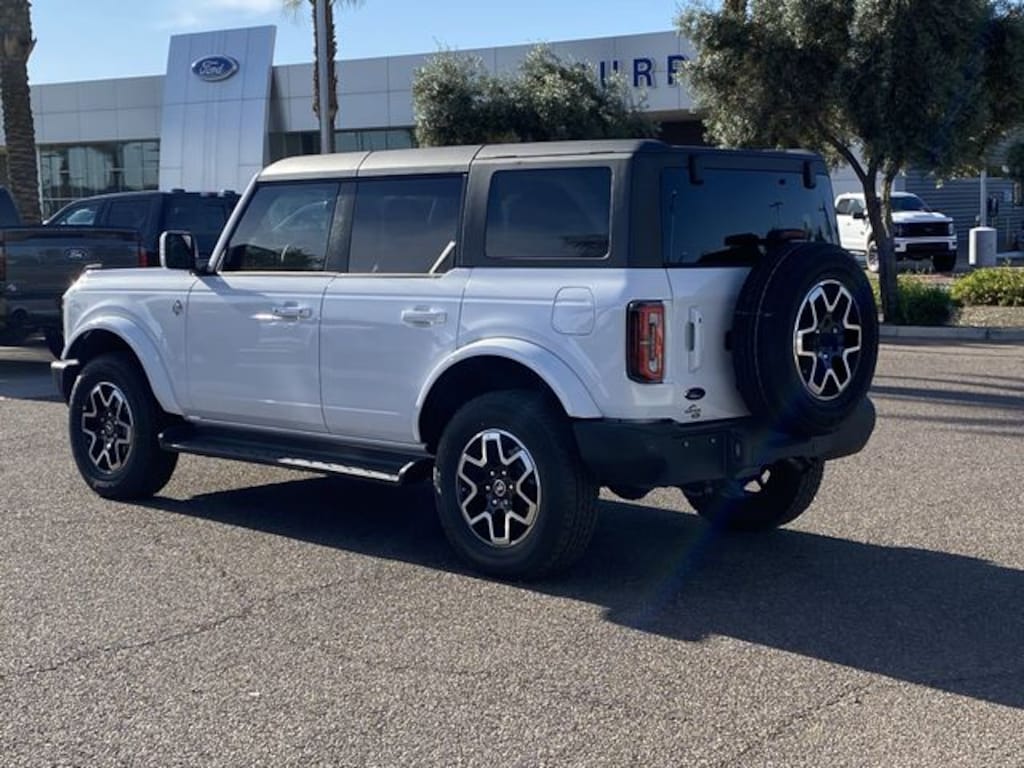 New 2026 Ford Bronco Outer Banks SUV