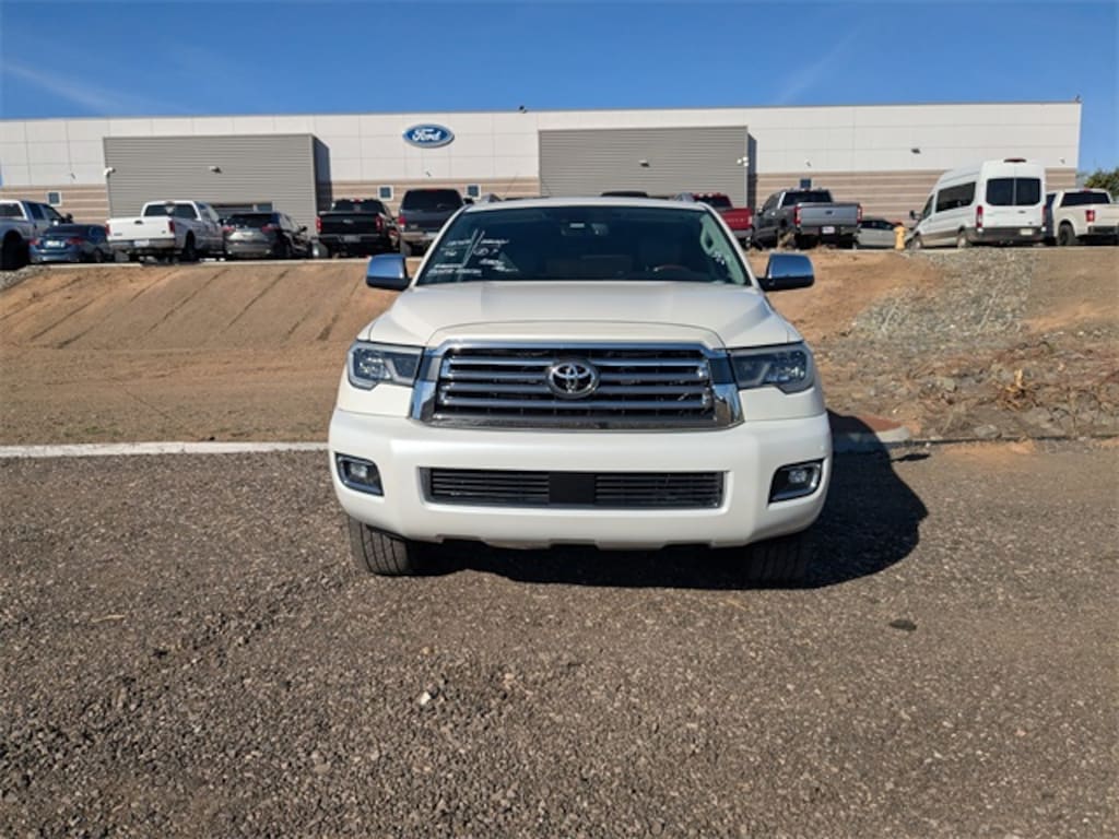 Used 2018 Toyota Sequoia Platinum w/FFV SUV