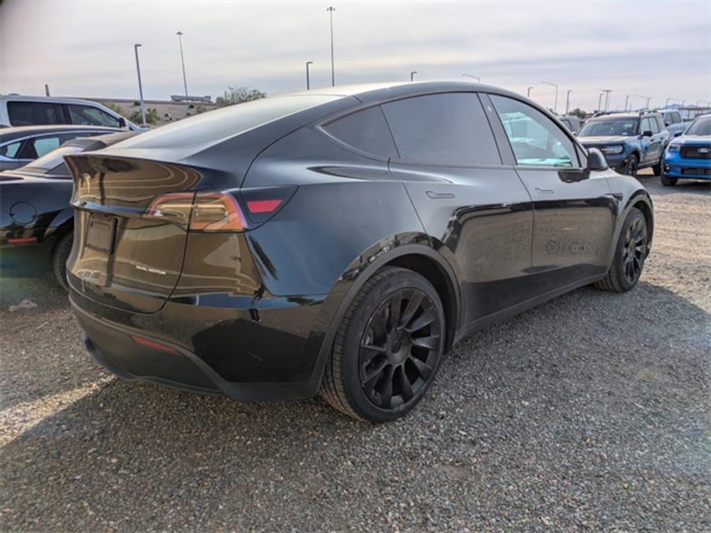 Used 2021 Tesla Model Y Long Range SUV