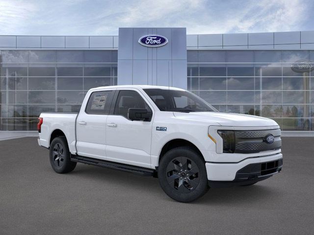 2025 Ford F-150 Lightning Flash - Photo 8