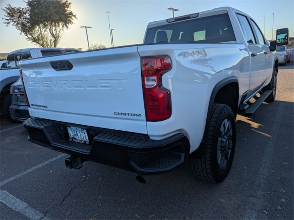 Used 2023 Chevrolet Silverado 2500 HD Custom Truck Crew Cab