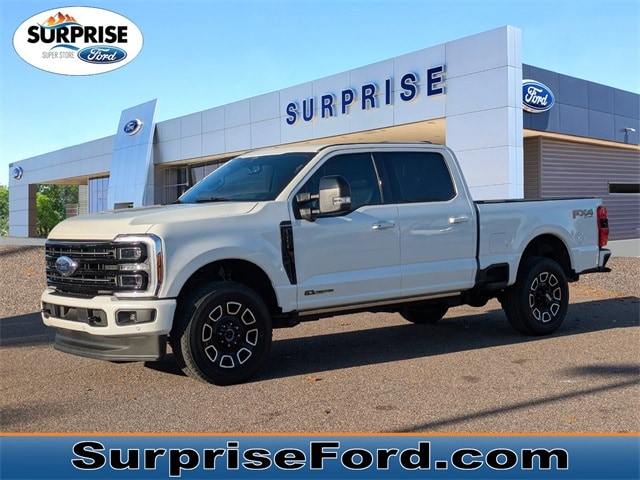2025 Ford F-250 Super Duty Platinum's photo