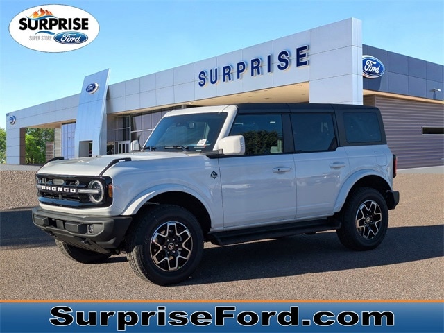 2025 Ford Bronco 4-Door Outer Banks's photo