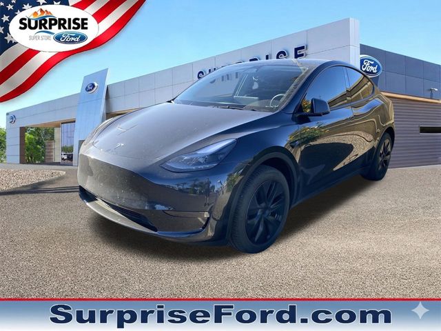 2024 Tesla Model Y Long Range Rear Wheel Drive's photo