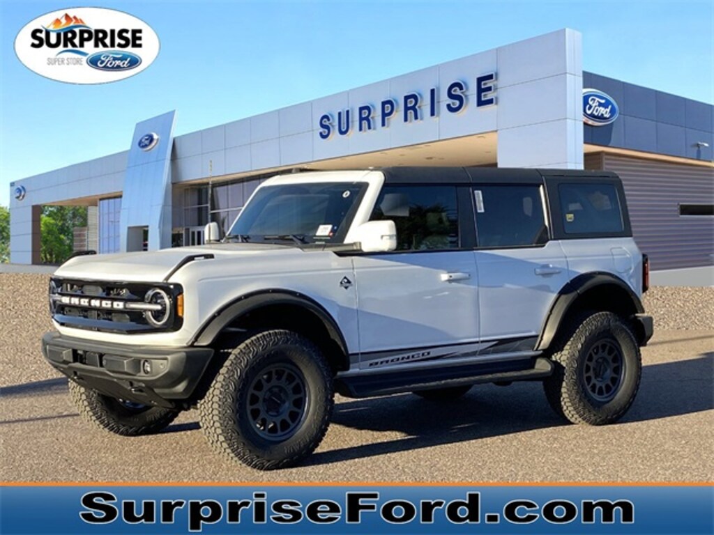 New 2025 Ford Bronco Outer Banks SUV