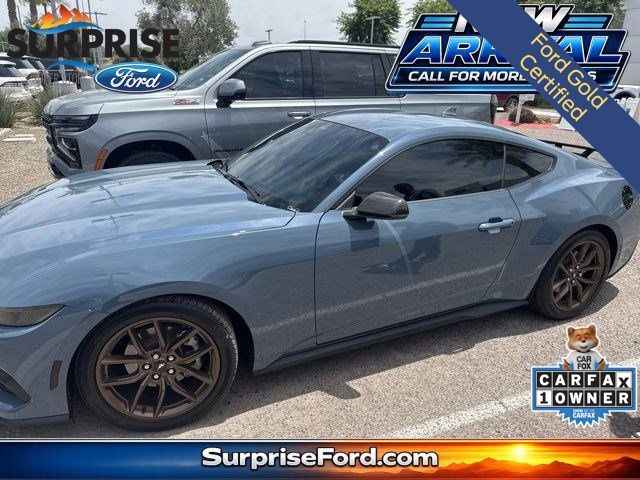 2025 Ford Mustang EcoBoost Premium Fastback's photo