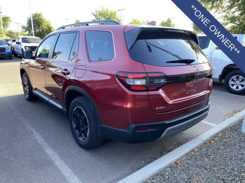 Used 2025 Honda Pilot EX-L SUV