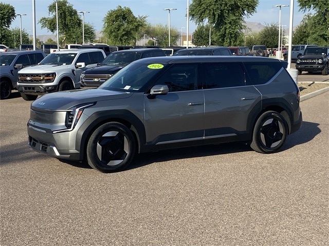 Used 2024 Kia Ev9 Light L/R with VIN KNDAB5S13R6029892 for sale in Surprise, AZ