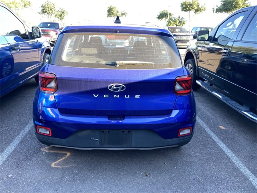 Used 2020 Hyundai Venue SEL SUV
